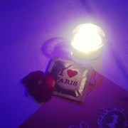 C'est plus rigolo qu'une ombrelle a cocktail, comme souvenir à ramener de soirée